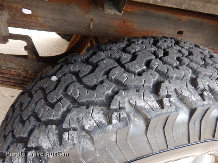 image for item IL9904 1988 Chevrolet K3500  pickup truck