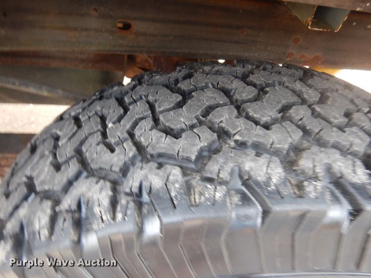 image for item IL9904 1988 Chevrolet K3500  pickup truck