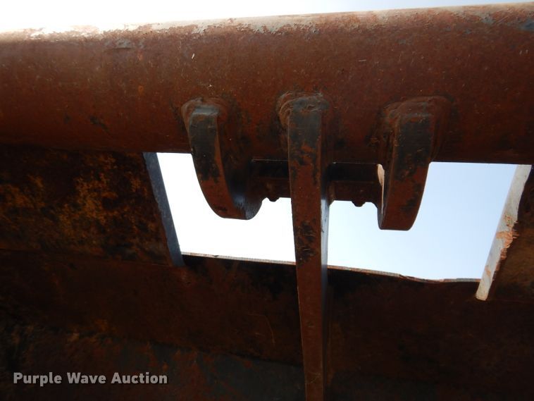 image for item IN9748 Central Fabricators DG-XLS  72"W excavator bucket