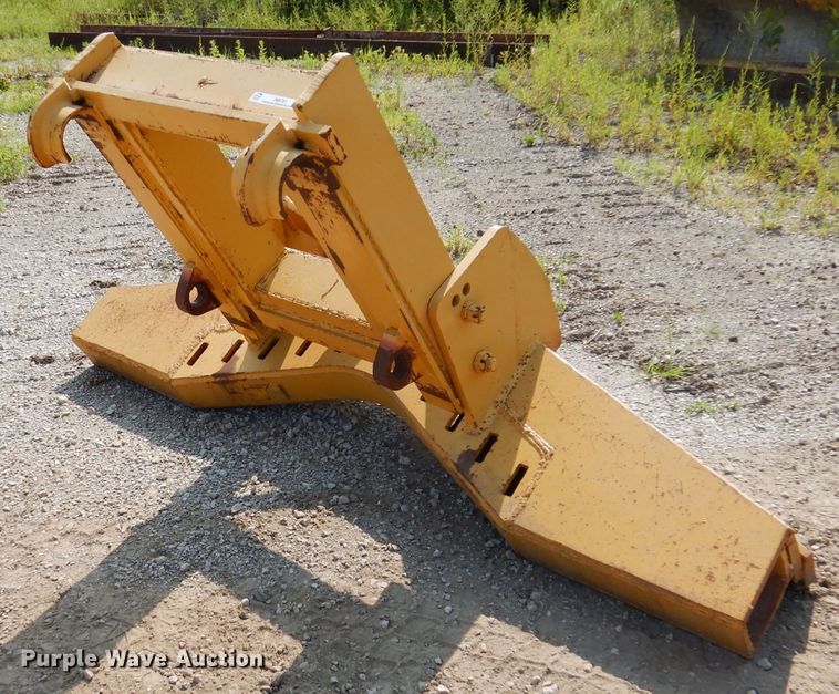 image for item IN9751 Balderson  front mounted scarifier