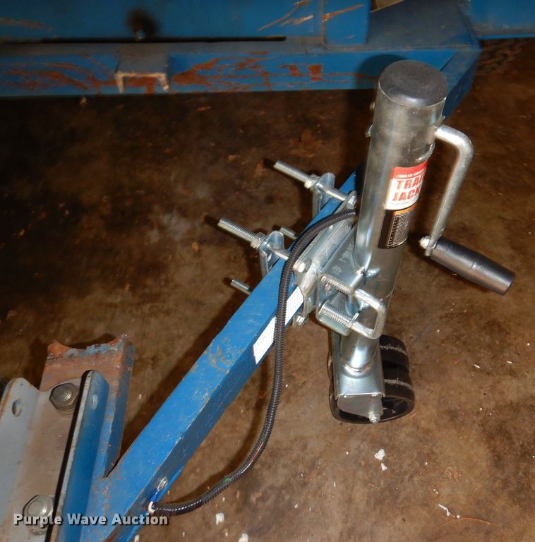 image for item IN9763 John Deere  generator