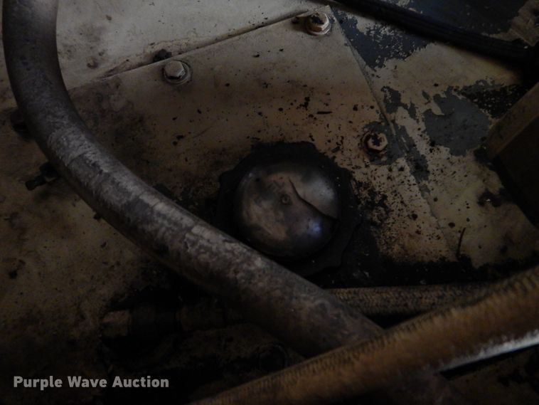 image for item IN9763 John Deere  generator