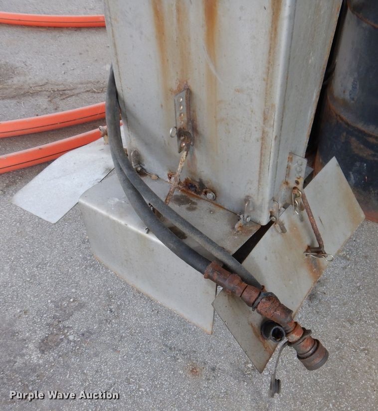 image for item IN9764 Warren AC-1420A-8  spreader