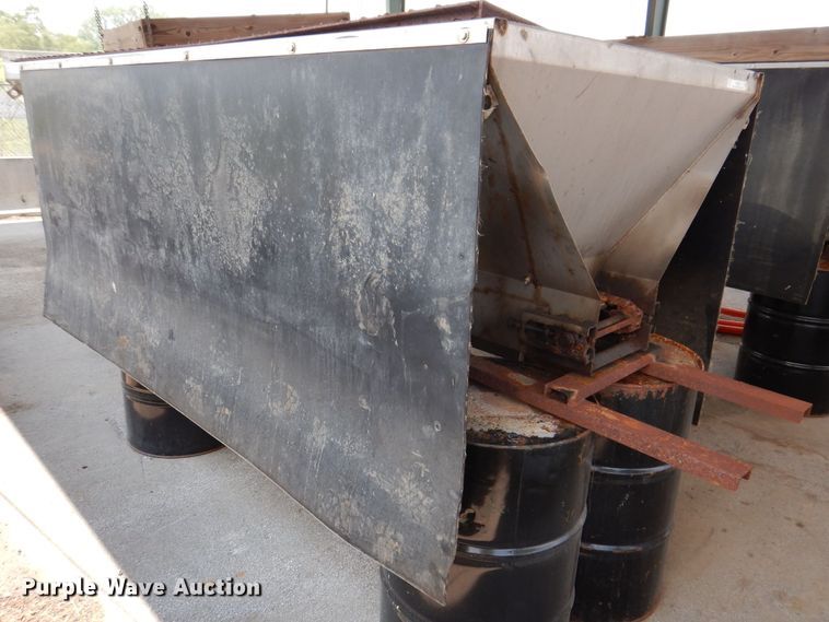 image for item IN9765 Highway Equipment Company MP-10  spreader