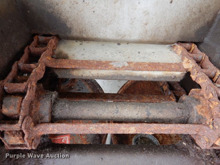 image for item IN9765 Highway Equipment Company MP-10  spreader