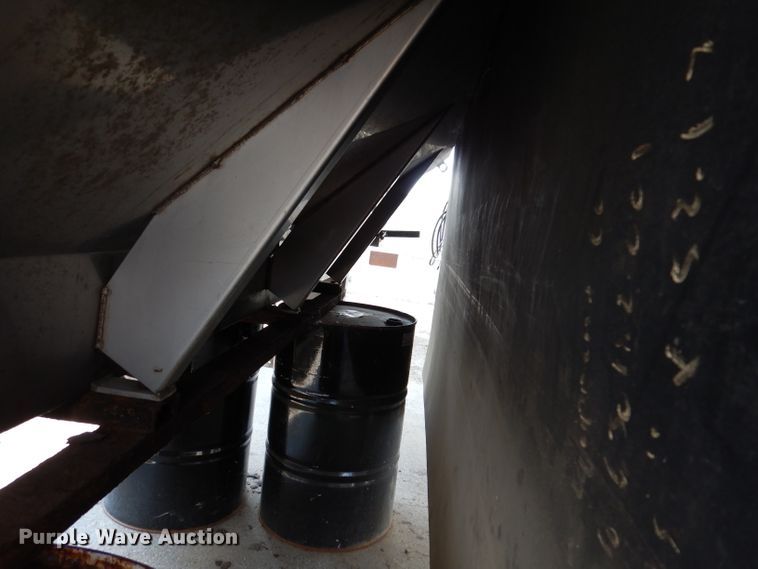 image for item IN9765 Highway Equipment Company MP-10  spreader