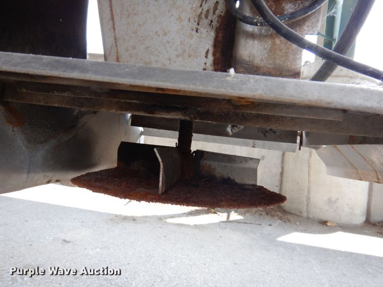 image for item IN9765 Highway Equipment Company MP-10  spreader