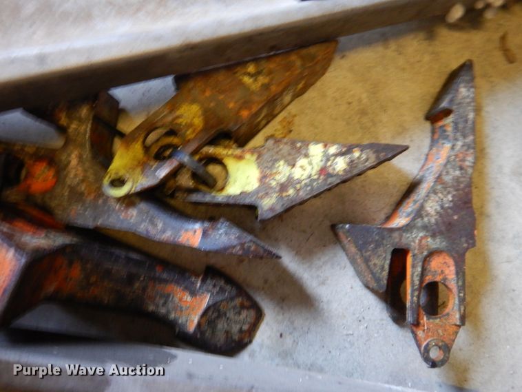 image for item IN9770 Hurst  Jaws of Life rescue tool