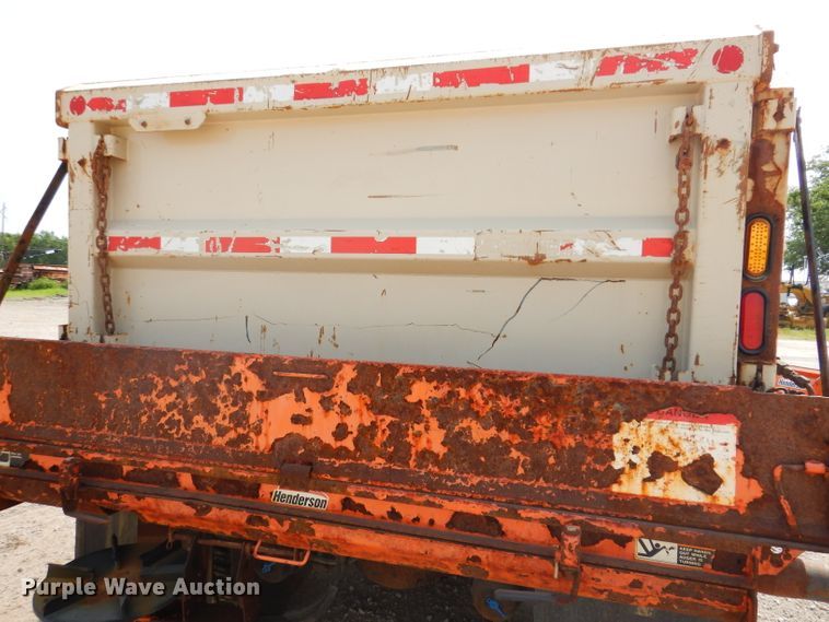 image for item IQ9748 2010 International WorkStar 7400  dump flatbed truck