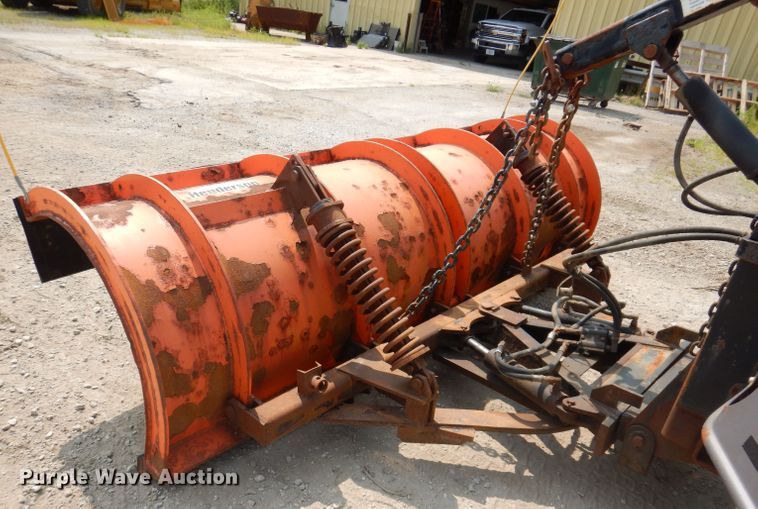 image for item IQ9748 2010 International WorkStar 7400  dump flatbed truck