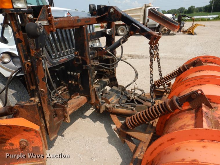 image for item IQ9748 2010 International WorkStar 7400  dump flatbed truck