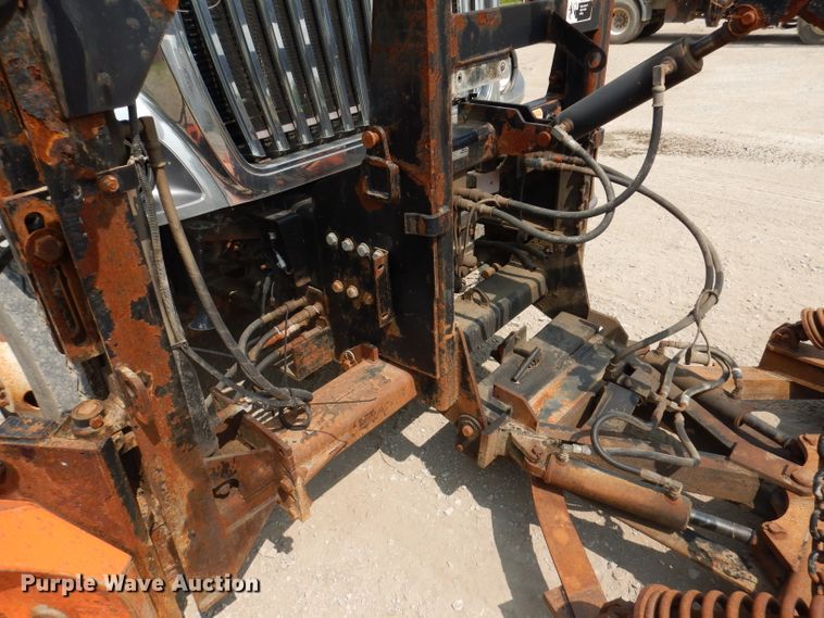 image for item IQ9748 2010 International WorkStar 7400  dump flatbed truck