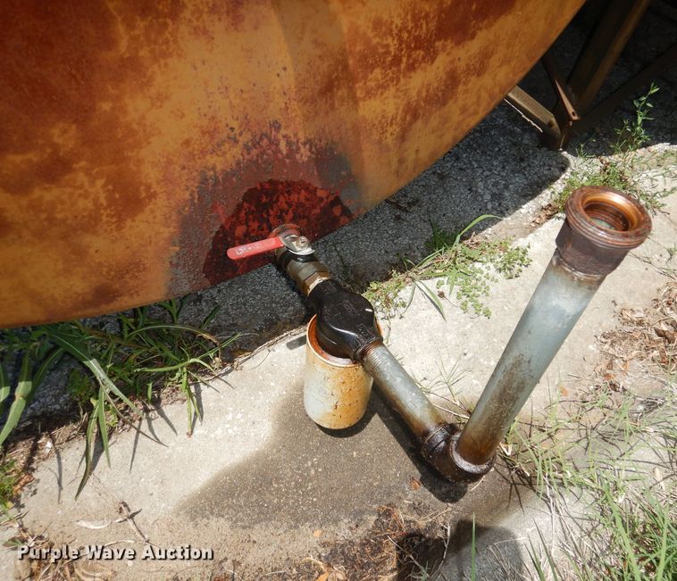 image for item IW9802 Fuel tank