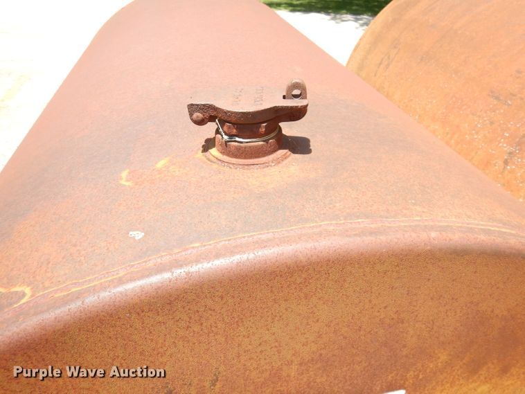 image for item IW9802 Fuel tank