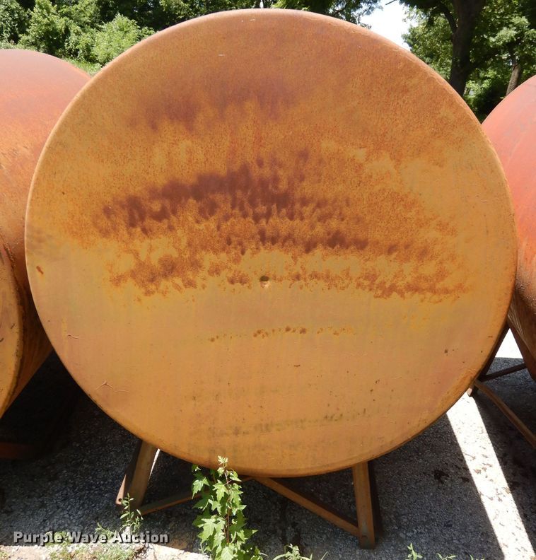 image for item IW9803 Fuel tank