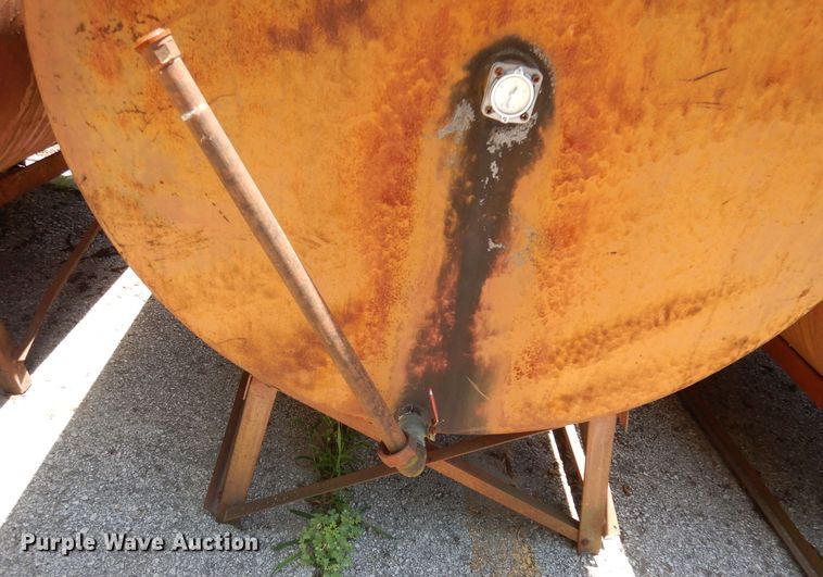 image for item IW9803 Fuel tank