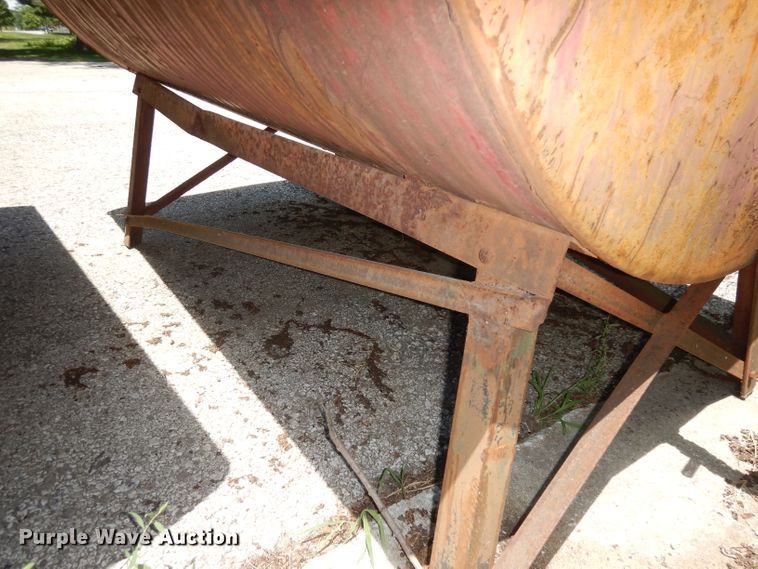 image for item IW9804 Fuel tank