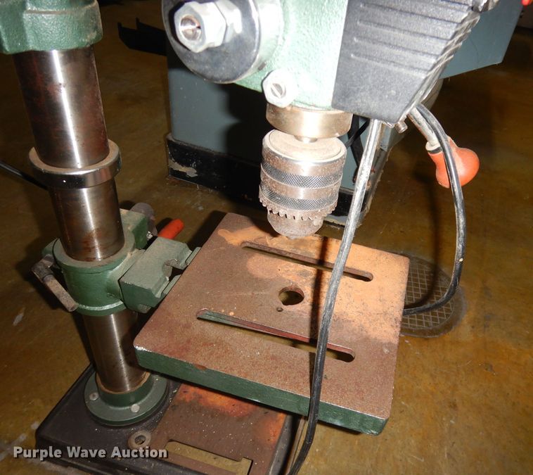 image for item IW9943 Grizzly 67945 drill press