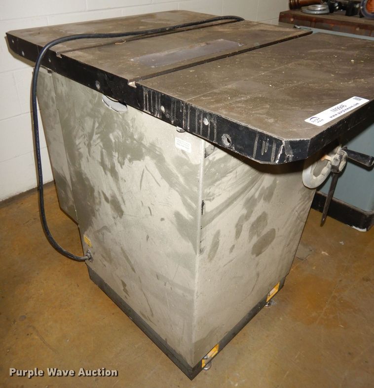 image for item IW9946 Craftsman  10" table saw