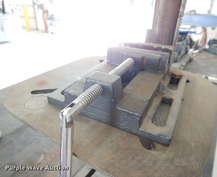 image for item IW9947 Delta 14040  drill press