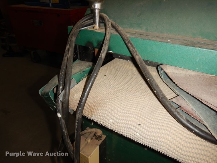 image for item IW9948 1999 Grizzly G1066  24" drum sander