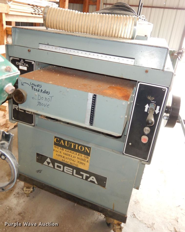 image for item IW9951 1989 Delta 22460  20" planer