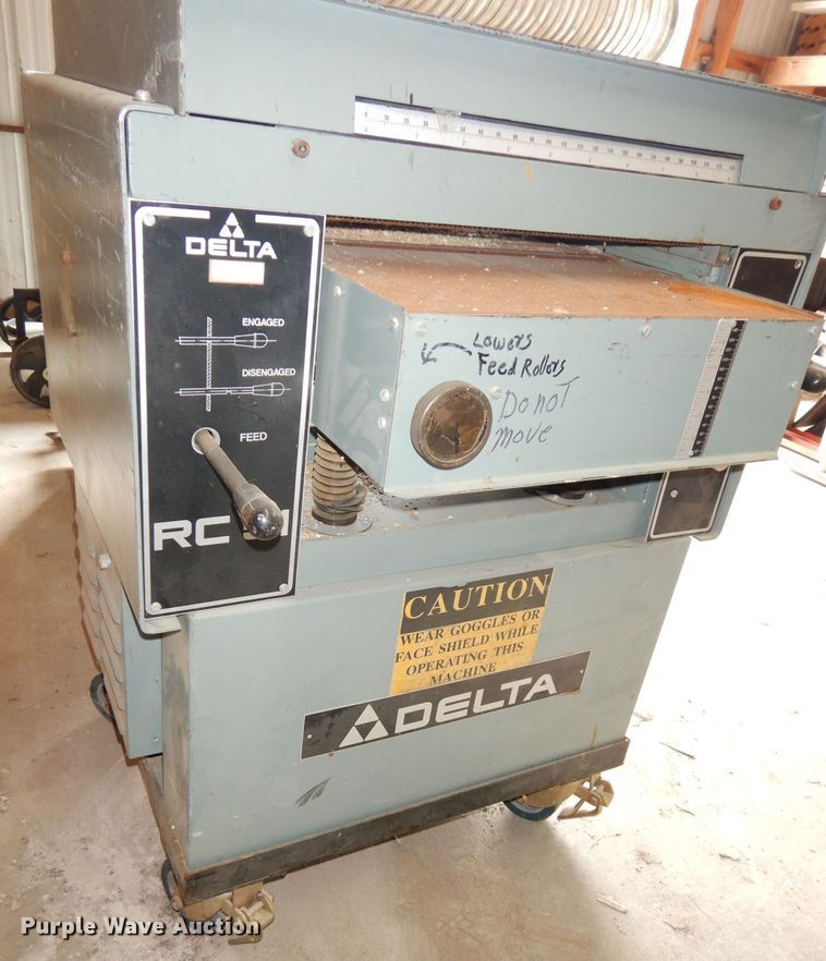 image for item IW9951 1989 Delta 22460  20" planer