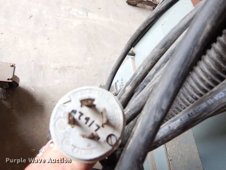 image for item IW9951 1989 Delta 22460  20" planer