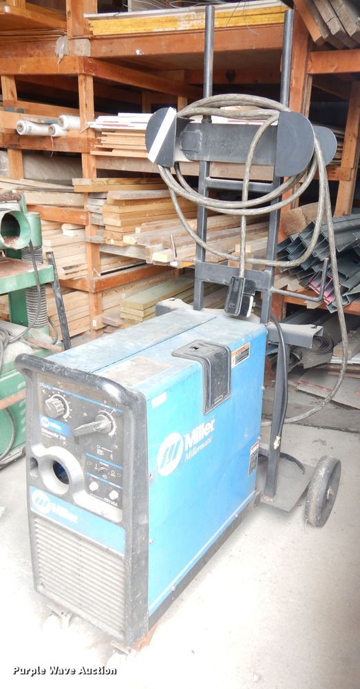 image for item IW9953 Miller Millermatic 210  welder
