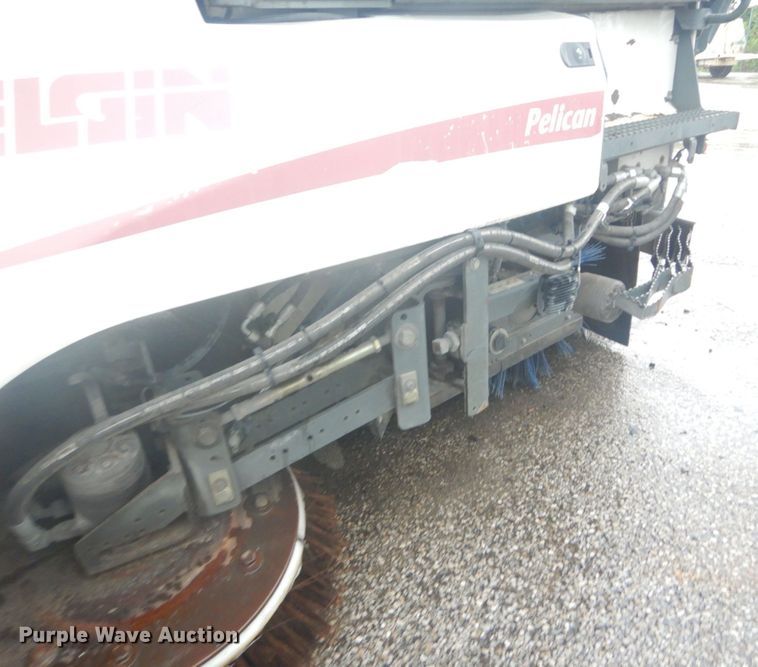 image for item JI9526 2008 Elgin Pelican Series NP  street sweeper truck