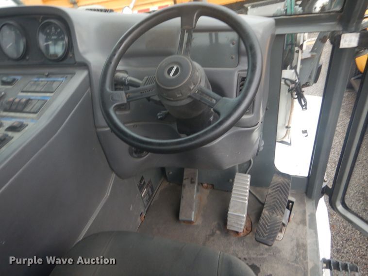 image for item JI9526 2008 Elgin Pelican Series NP  street sweeper truck