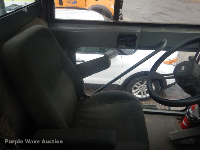 image for item JI9526 2008 Elgin Pelican Series NP  street sweeper truck