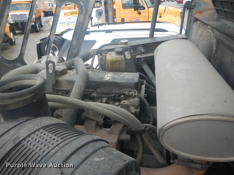 image for item JI9526 2008 Elgin Pelican Series NP  street sweeper truck