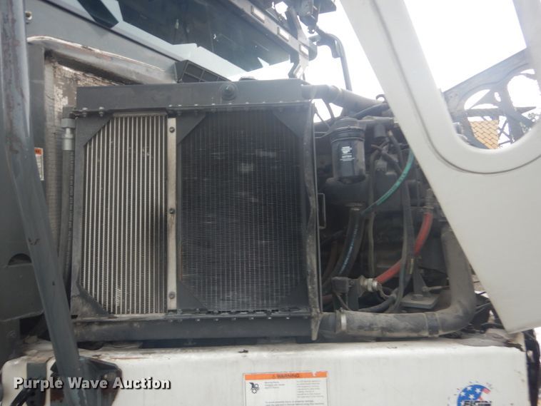 image for item JI9526 2008 Elgin Pelican Series NP  street sweeper truck