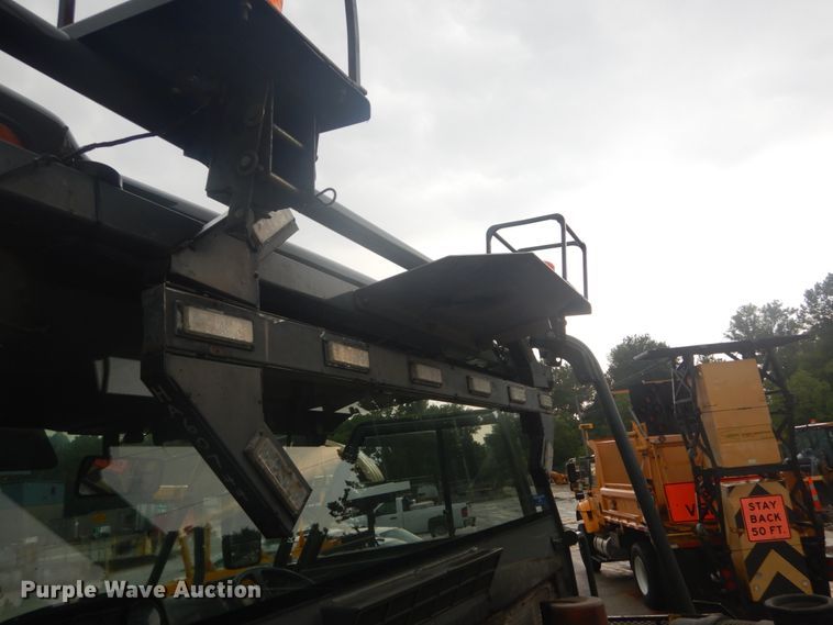 image for item JI9526 2008 Elgin Pelican Series NP  street sweeper truck