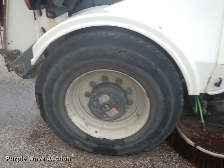 image for item JI9526 2008 Elgin Pelican Series NP  street sweeper truck