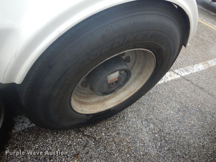 image for item JI9526 2008 Elgin Pelican Series NP  street sweeper truck