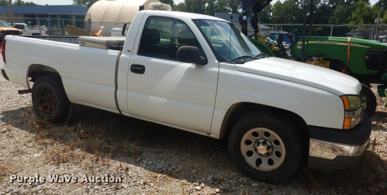 image for item JI9538 2005 Chevrolet Silverado 1500  pickup truck