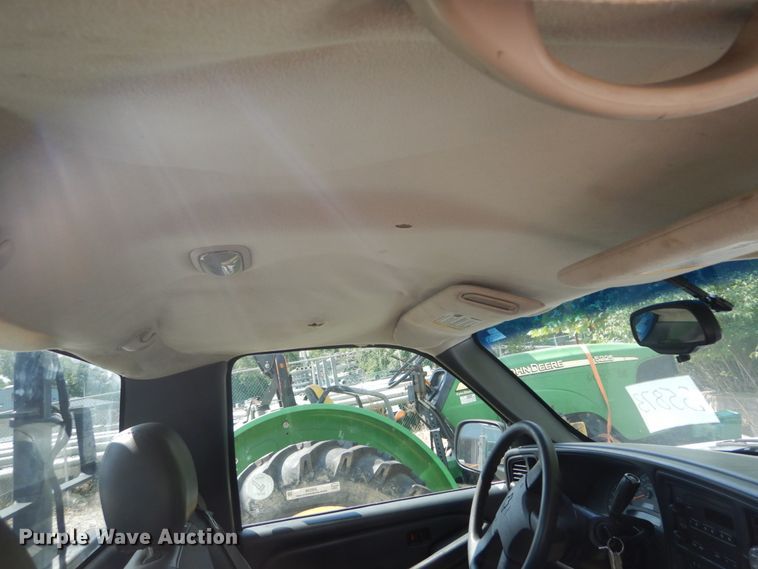 image for item JI9538 2005 Chevrolet Silverado 1500  pickup truck