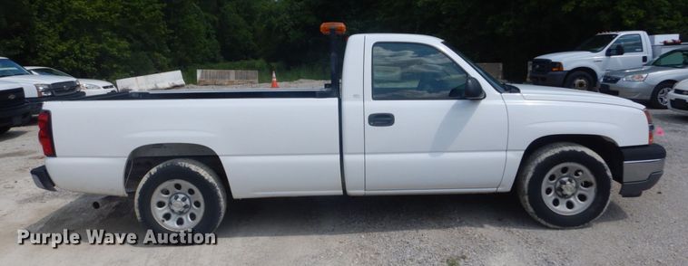 image for item JI9539 2005 Chevrolet Silverado 1500  pickup truck