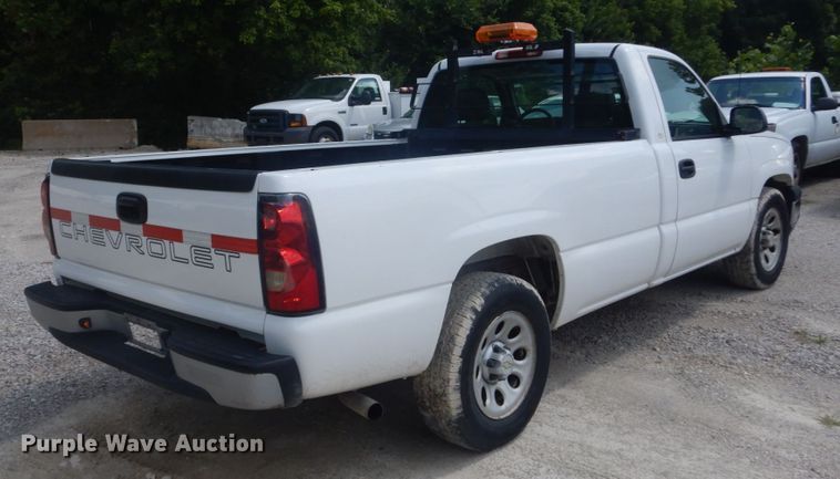 image for item JI9539 2005 Chevrolet Silverado 1500  pickup truck