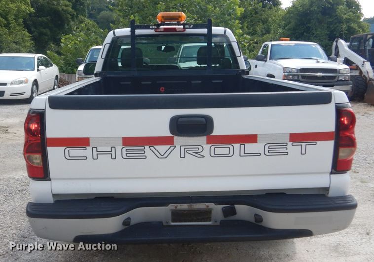 image for item JI9539 2005 Chevrolet Silverado 1500  pickup truck