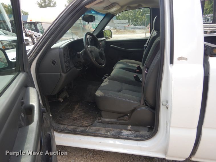 image for item JI9539 2005 Chevrolet Silverado 1500  pickup truck