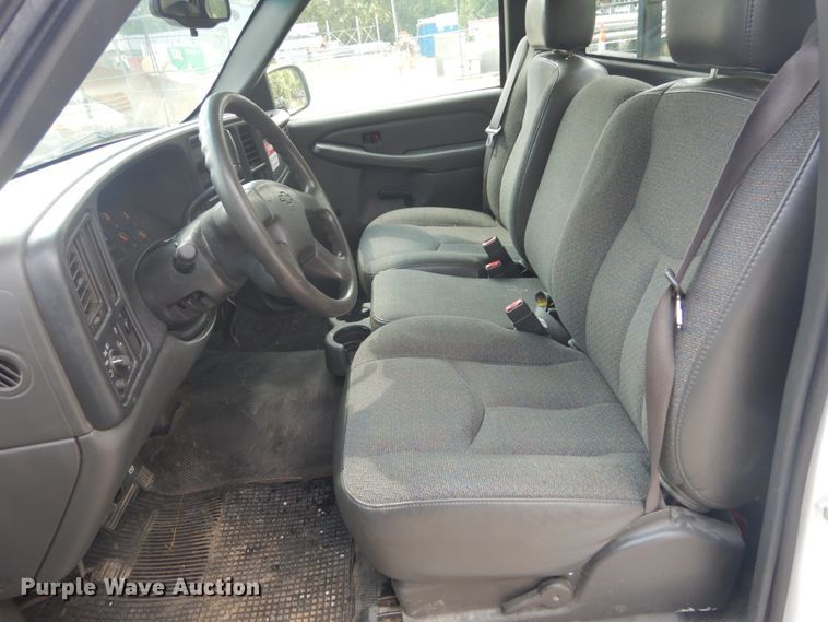 image for item JI9539 2005 Chevrolet Silverado 1500  pickup truck