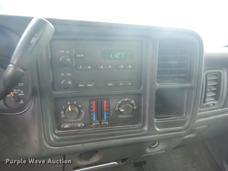 image for item JI9539 2005 Chevrolet Silverado 1500  pickup truck