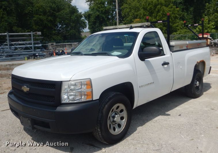 image for item JI9540 2007 Chevrolet Silverado 1500  pickup truck