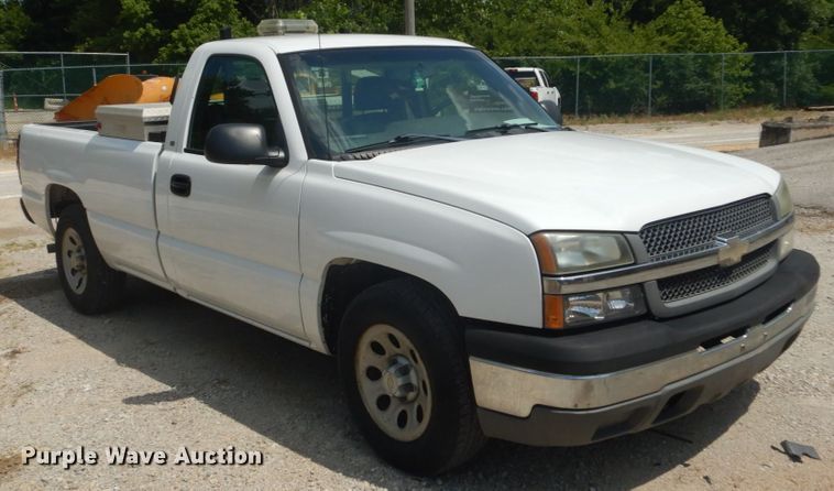 image for item JI9541 2005 Chevrolet Silverado 1500  pickup truck