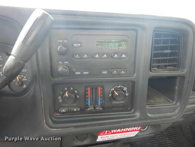 image for item JI9541 2005 Chevrolet Silverado 1500  pickup truck