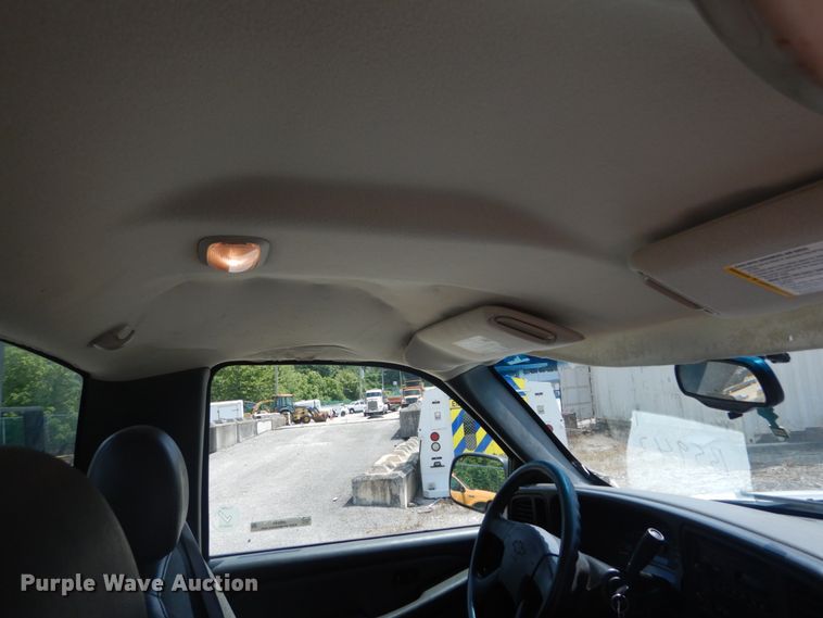 image for item JI9541 2005 Chevrolet Silverado 1500  pickup truck