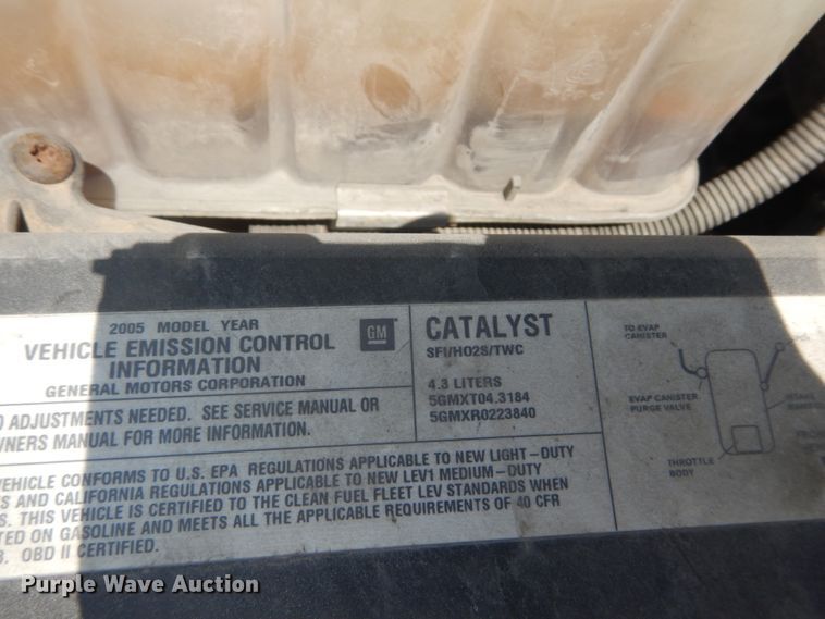 image for item JI9541 2005 Chevrolet Silverado 1500  pickup truck